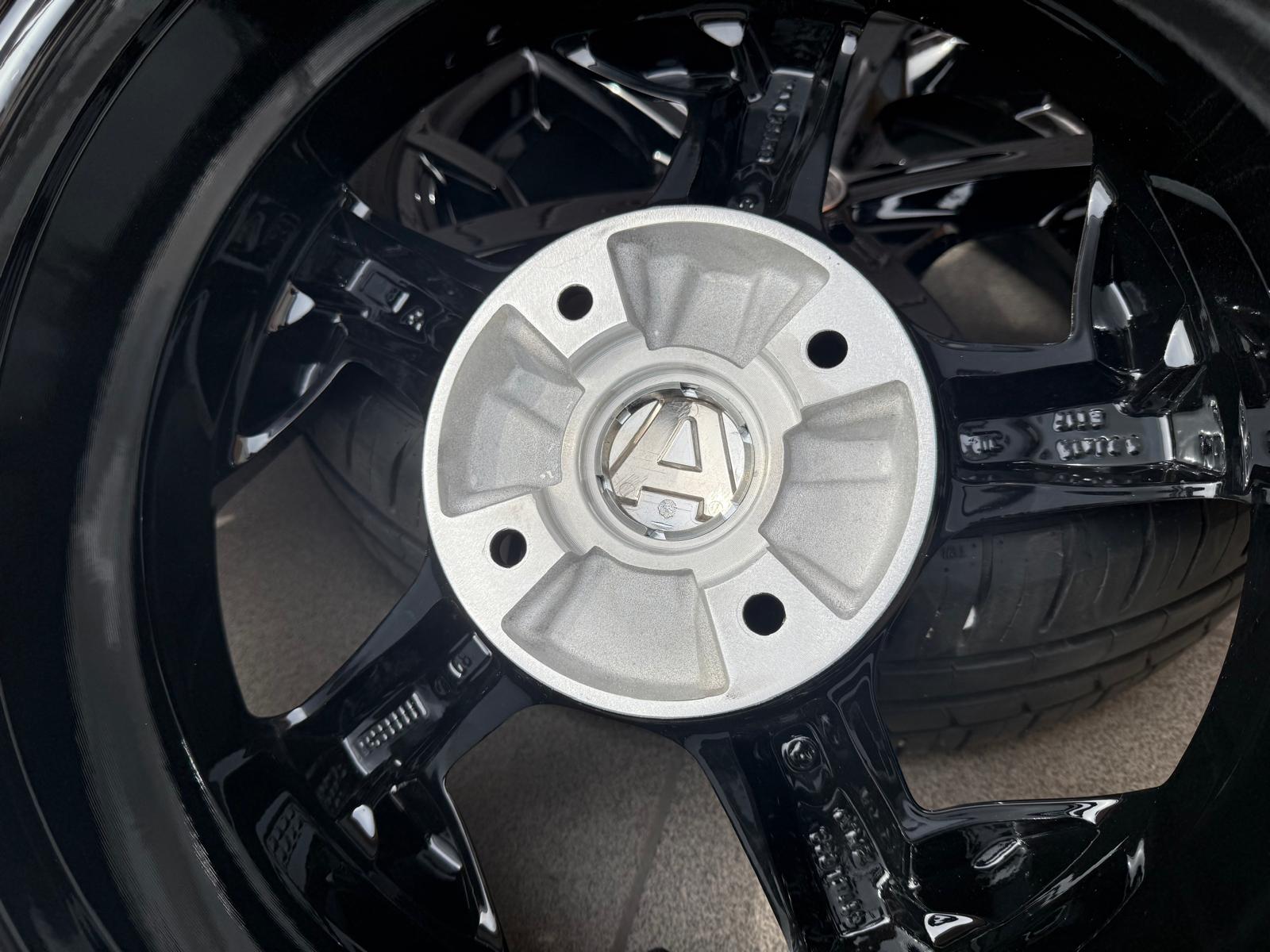 Original Aixam Seven Style Black Wheels With Summer Tires r15 - Image 6